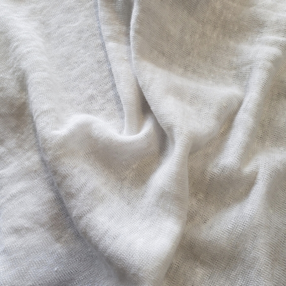 Linen Cut Out Tee - Picture 7 of 7